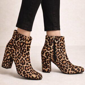 Charles David Leopard Calf Hair Ankle Booties Block Heel 7.5